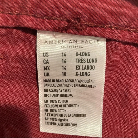 AMERICAN EAGLE  Sz 14 Extra Long 100% Cotton Mom Style Distresses Jeans NEW - Picture 14 of 16